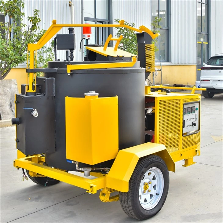Road Comprehensive Maintenance Vehicle